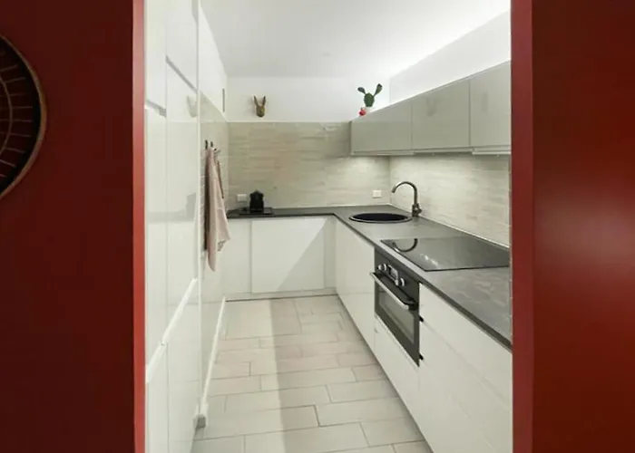 Tropez Centre En Style Piscine Ac 100m Daire